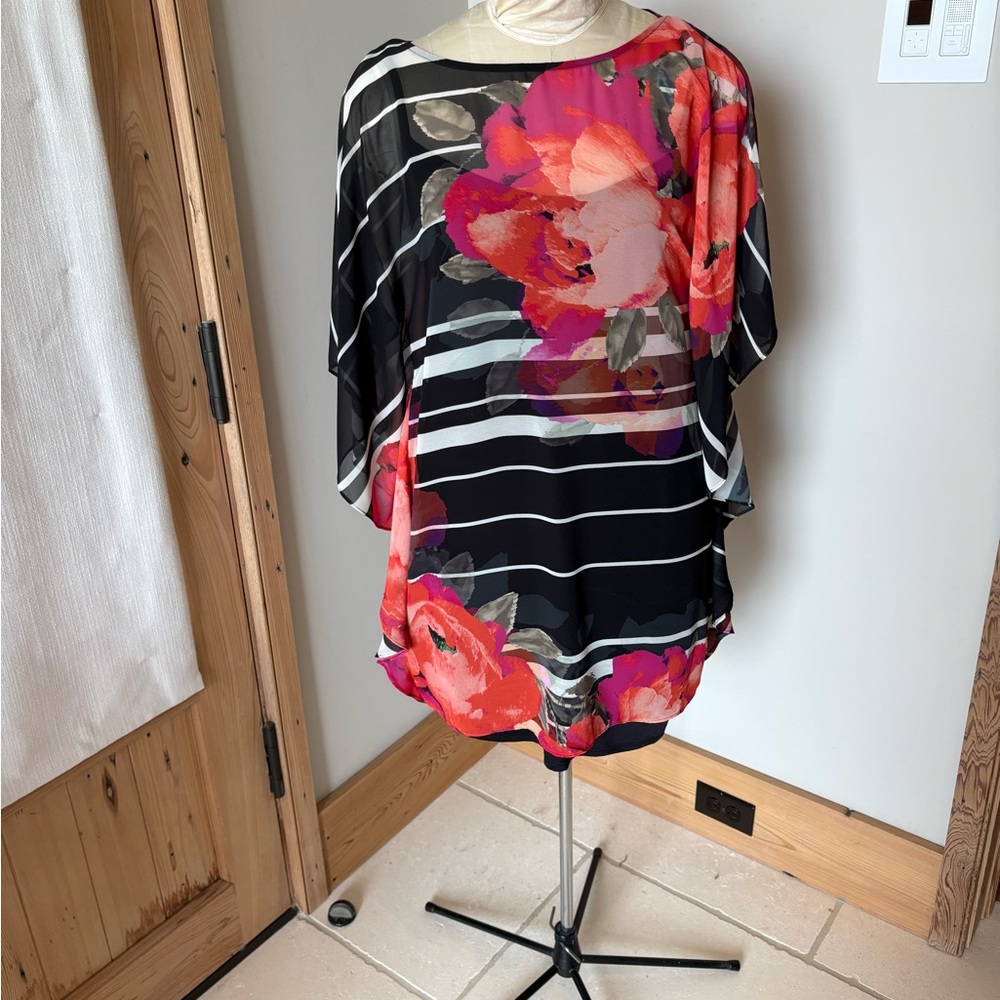 Trina Turk Black and White Asymmetrical Dolman Sleeve Blouse